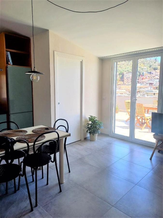 Apartment Panorama *